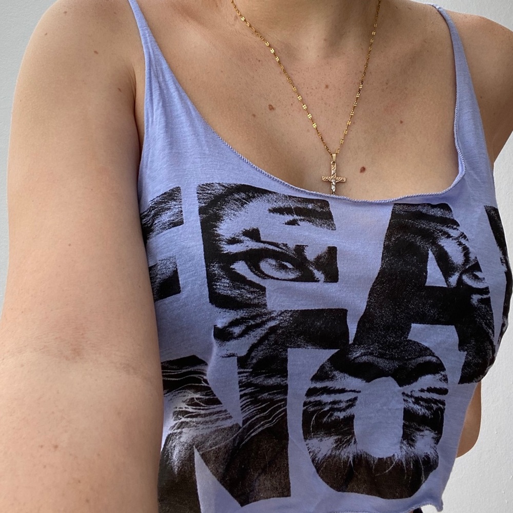 Cute stretchy top
